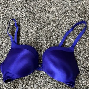 EUC Victoria’s Secret push-up bra in purple satin